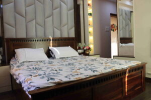 Gethsemane Interior Master Bed R (2)